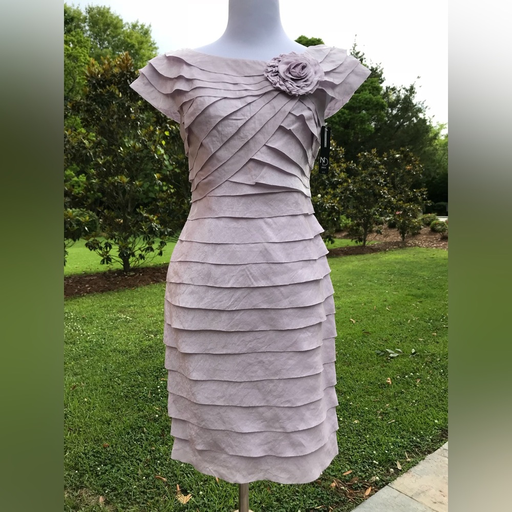 NWT New Directions Lavender Lilac Petite Ruffle Dress 4P